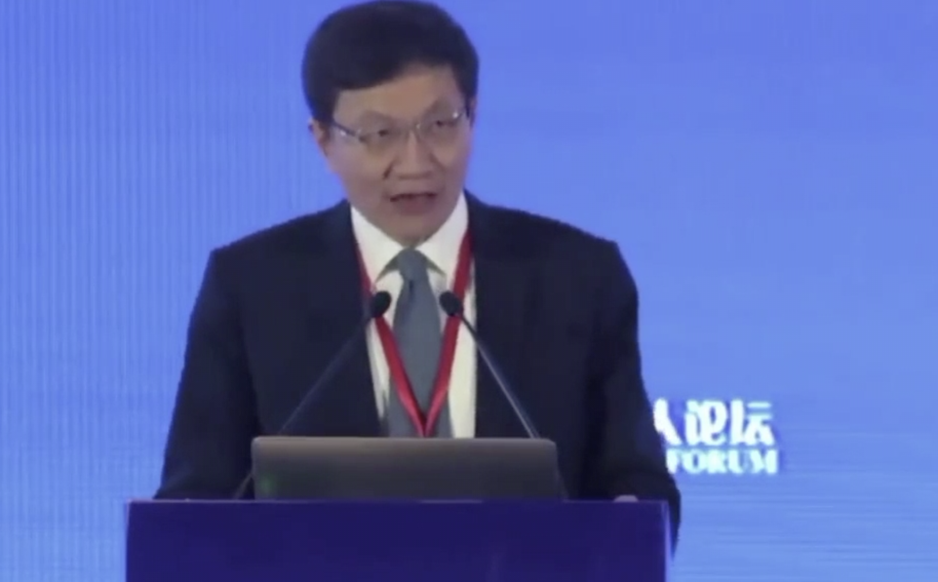 唐宁：目前民企做慈善自我感觉良好