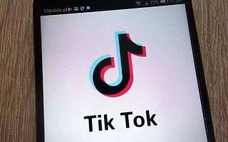 【钛晨报】字节跳动考虑在境外设立TikTok全球总部；微信朋友圈改版：评论区可发表情包，视频时长最多30秒