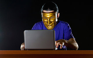 假冒者“左手骗钱右手毁誉”，VC/PE机构接连“躺枪”