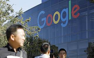 屢遭歐盟天價罰單，歐洲國家為何總看谷歌、蘋果、Facebook不順眼？