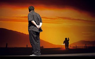 罗永浩回应 “被鲨纹科技解约 ”；亚马逊申请手部识别新专利 | 早 8 点档