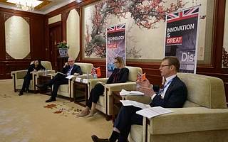 关于新能源车的那些问题，英国三位专家给出了这样的回答