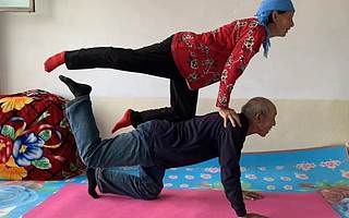 2019年最難忘采訪：我與采訪對象拉著手睡在一張熱炕上