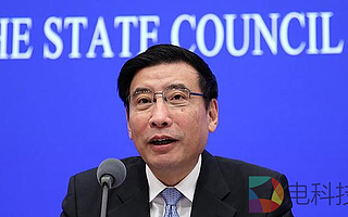 工業(yè)和信息化部部長苗圩：5G更大的“藍?！痹谖锫?lián)網(wǎng)、工業(yè)互聯(lián)網(wǎng)