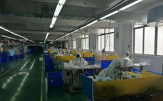 大年三十，淘宝一口罩厂家80位工人仍加班赶制口罩