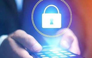 为了社交、潮流、薅羊毛，00后不怕“盗脸”？