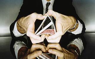 寒冬中的過山車：與教育、文娛和區塊鏈有關的日子