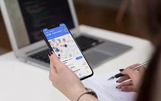 超強新功能！首個能查看「群友周邊疫情」的小程序來了