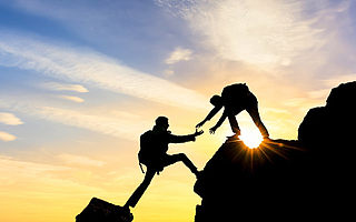 政府如何抢救疫期中小微企业？这里是最全的数据汇总和分析