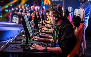 3年1.6亿美元，谷歌掀起游戏直播版权战，还是另有所图