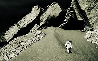 倒闭、减薪、节流，教育行业提前进入淘汰赛