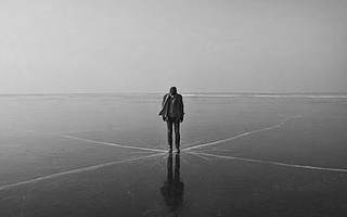 疫情下的創業公司眾生相：不論站著、跪著都要活下去