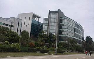 企业提高奖励鼓励入职，仍有员工在观望，小心工作被机器人取代