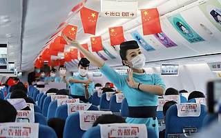 硬核出“机”！南昌高新区全省率先包专机接企业员工复工！