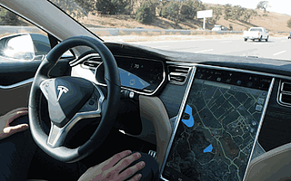 特斯拉CEO马斯克宣布，Autopilot核心代码已重写，将带来大量更新