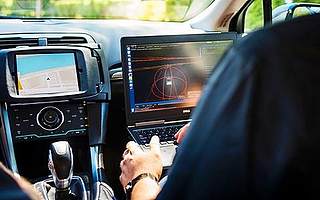 Uber称愿意使用对手自动驾驶技术