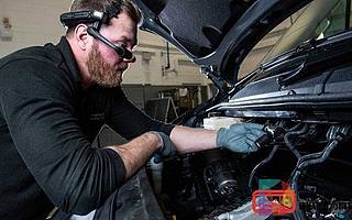 效率提高93％，大眾汽車技術人員采用RealWearAR眼鏡進行遠程維修