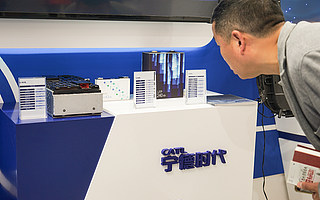 解析宁德时代财报：Q4净利润同比下滑33.9%，近百倍市盈率存隐忧