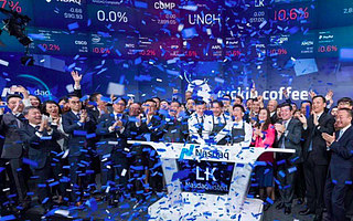 关于瑞幸的终极五问：教父、门徒与外围内鬼