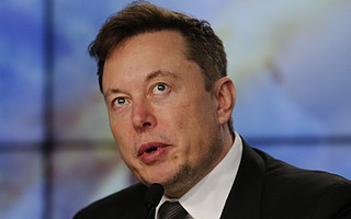 马斯克两小时访谈精华：巴菲特这样的人还是少些好，我有火星还要什么房子