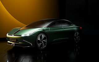 威马量产概念版Maven纯电轿车亮相，全新EX5-Z上市补贴后14.98万元起