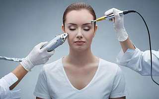 1年被20多位明星狀告 這家被騰訊等10多家機構押注的醫美公司如何上岸？