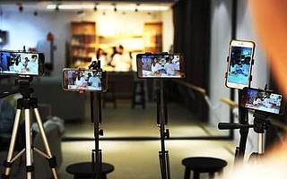 超过40位企业家直播带货，存量上的舞蹈还是增量新价值？