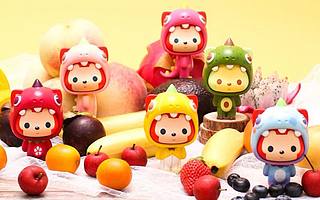 疯狂吸粉“95后”，泡泡玛特被捧上市了