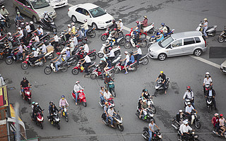 哈啰、美团助力车把雅迪、爱玛、小牛们赶向海外？