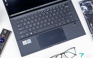 华硕灵珑II评测：获英特尔雅典娜计划认证，重量仅990克