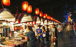 地摊经济背后的数字化，摊位还在地上但经营已经在云上