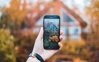 快手出海遇挫折？重金打造的Zynn因“一条UGC视频”被谷歌下架