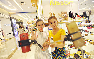 直播电商的生态江湖：如何抓住“红利”，避开“深坑”？