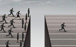 清华博士6年创业复盘：烧光3000万，第四次殇于疫情