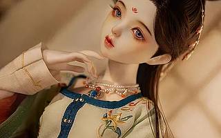 這屆后浪，有人開始花數十上百萬買娃娃養了