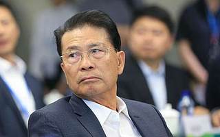 【钛晨报】警方通报美的创始人被劫持案情：5名嫌疑人准备数月，索要巨额钱财；柳青成为Gucci母公司独董；iOS版微信上线“拍一拍”功能