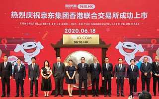 东哥隐退后，京东站得更高了