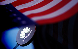 華為已到絕境，美國為何“縱虎歸山”？