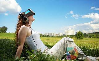 “VR出差”考察海外工廠，疫情加速日本IT技術(shù)運(yùn)用