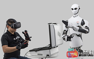 日本全家便利連鎖店采用VR遠程技術操縱機器人店員