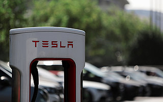 当理想照进现实，谁是下一个特斯拉？