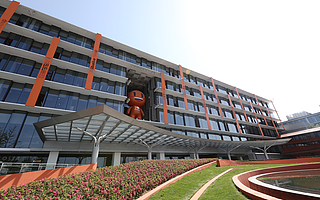 阿里巴巴投资易居！房产服务加速驶上数字新基建