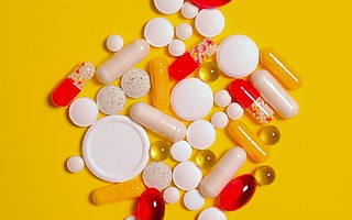 同成醫(yī)藥上半年毛利率下滑4.39個百分點 申請精選層掛牌募資擴產(chǎn)