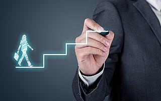 黄奇帆：以创新创业“引领”国内大循环