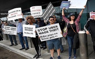 加州对共享经济说不：Uber与Lyft停业抗议