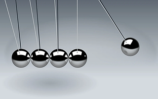 科技周报：三大运营商半年报出炉  游戏陪练平台“比心”被指涉黄