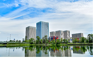 成都投资大事件：腾讯网易加码，东部新区发布投资机会清单