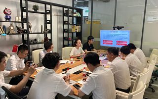 长春市委常委、常务副市长王路一行来蜂巢考察交流！