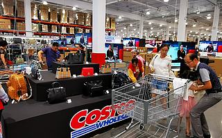 盘后股价下跌逾2%，Costco位置不稳？