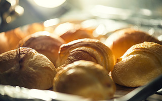 老牌面包店集体关店大撤退，千亿市场谁来接棒